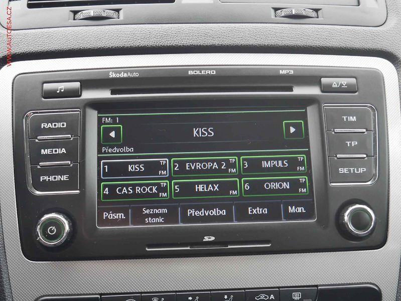 Škoda Octavia (2011) 2.0TDi 4x4, ČR, L&K, TZ - fotka 12 z 22