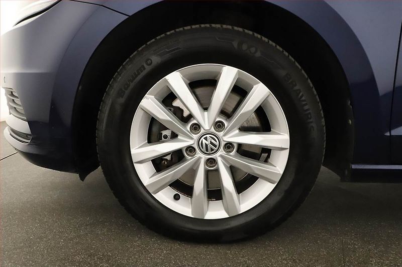 Volkswagen Touran (2016) 1.6 TDI, Automat, Serv.kniha - fotka 17 z 17
