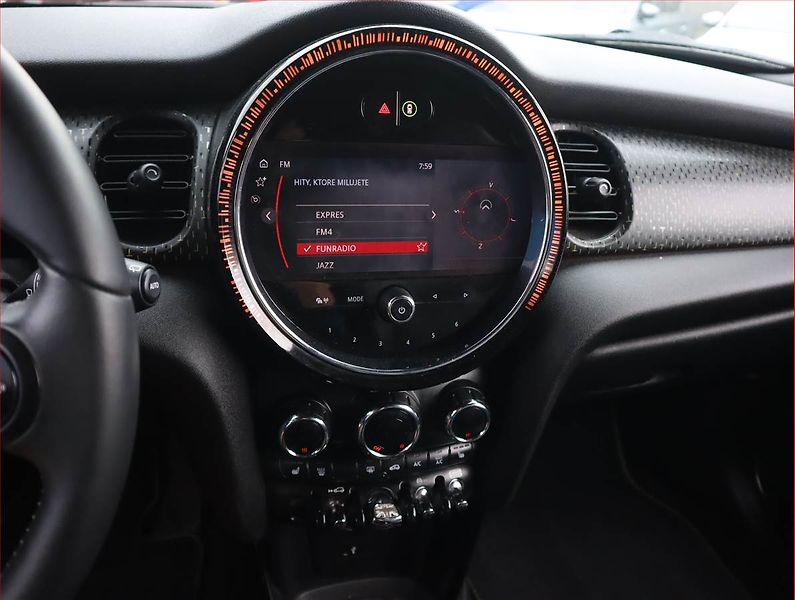 Mini Ostatní (2021) Cooper SE 32 kWh, SoH 96% - fotka 12 z 22