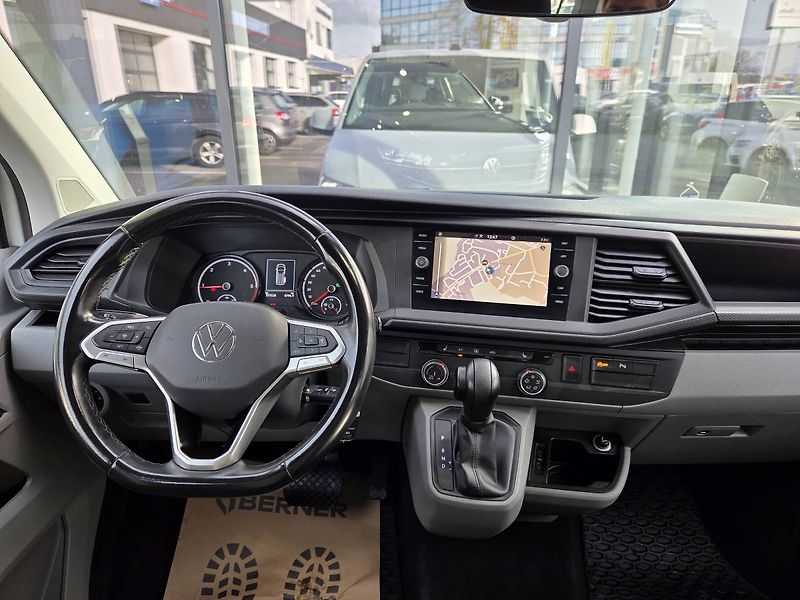 Volkswagen Caravelle (2022) 2.0 TDI DSG Long 9míst WEBASTO - fotka 13 z 43