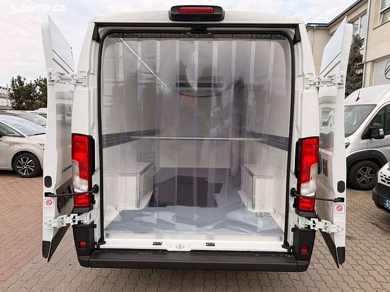 Fiat Ducato (2026) Maxi 2.2 MTJ 180k 6MT van L4H2 - fotka 10 z 20