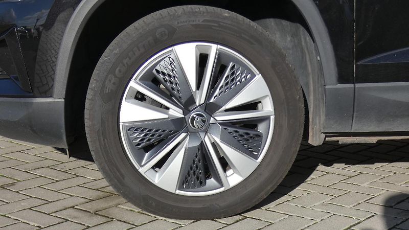 Škoda Karoq 2.0 TDI 110 kW Style 4x4 DSG - fotka 21 z 22