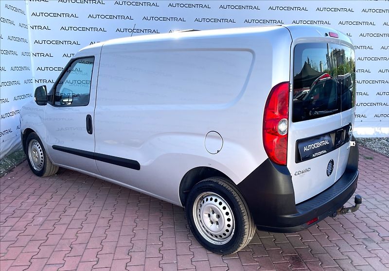 Opel Combo 1,4 i + CNG,88kW,serv.kn. - fotka 6 z 21