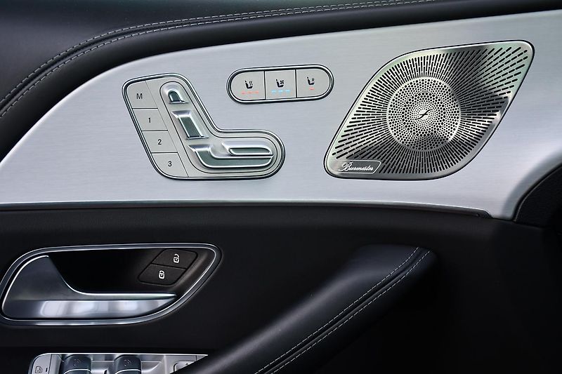 Mercedes-Benz GLE 63S 4MATIC K360°ACC VZDUCH - fotka 27 z 61