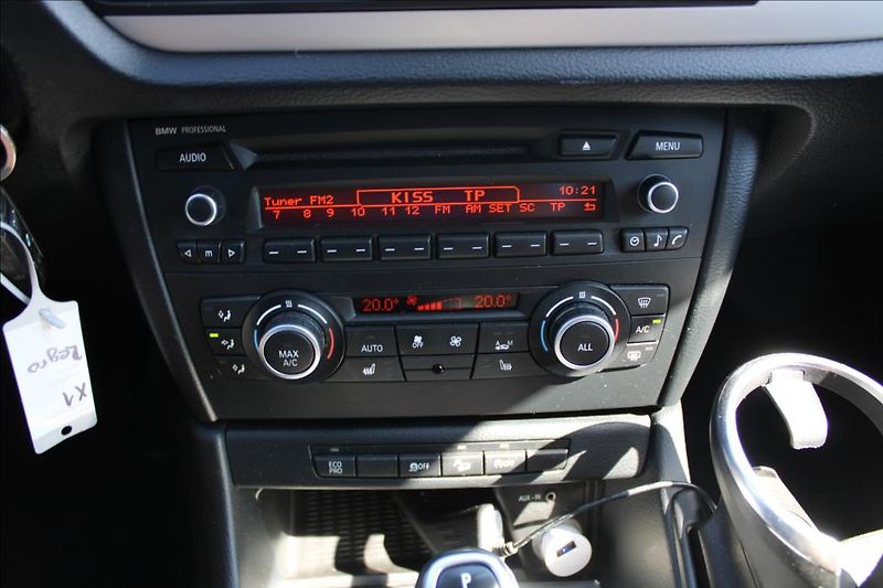 BMW X1 2,0 D  1.maj.,ČR,serviska,DPH - fotka 16 z 26