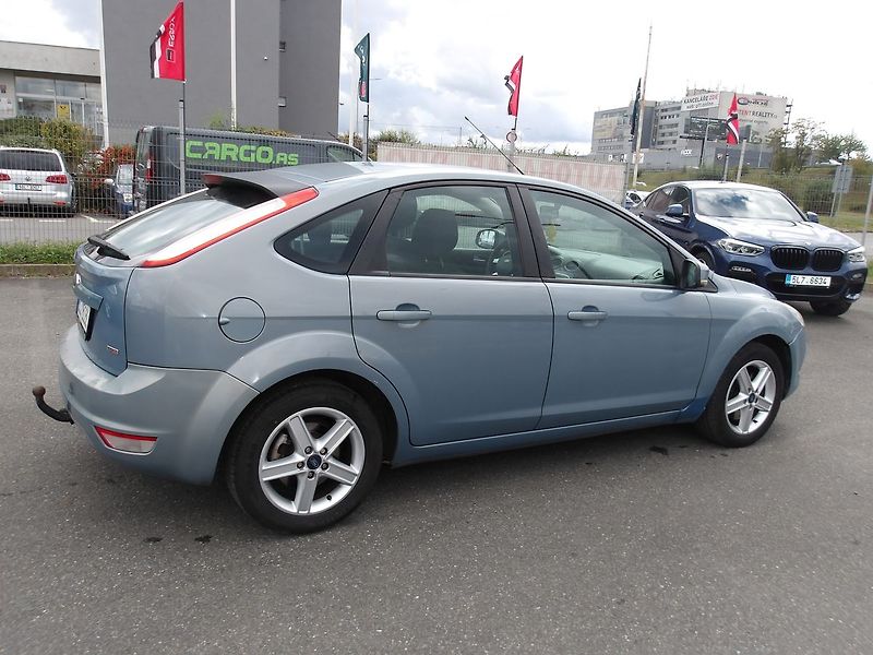 Ford Focus 2,0TDCi 100kW - fotka 9 z 37