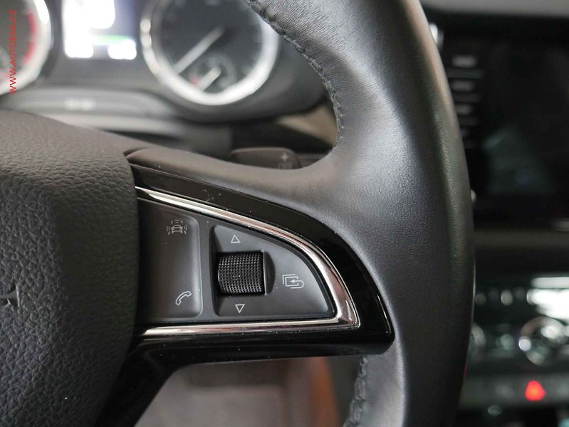 Škoda Kodiaq (2017) 1.4TSi, 2.maj,ČR, DSG, kamera - fotka 20 z 29