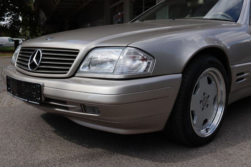 Mercedes-Benz SL SL 500 R129 225kW - fotka 5 z 49