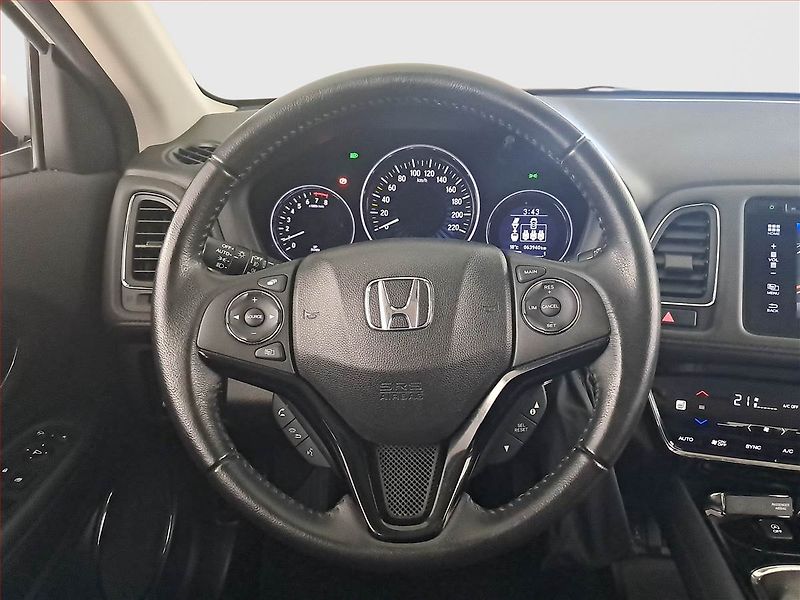 Honda HR-V (2019) Elegance 1.5 i-VTEC, ČR,1.maj - fotka 18 z 20