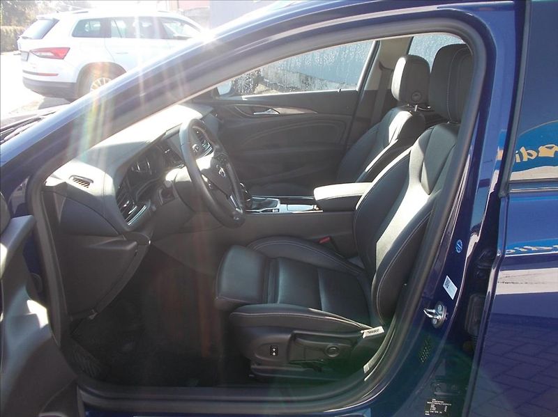 Opel Insignia ST 1.6 CDTi 100kW INNOVATION - fotka 6 z 46