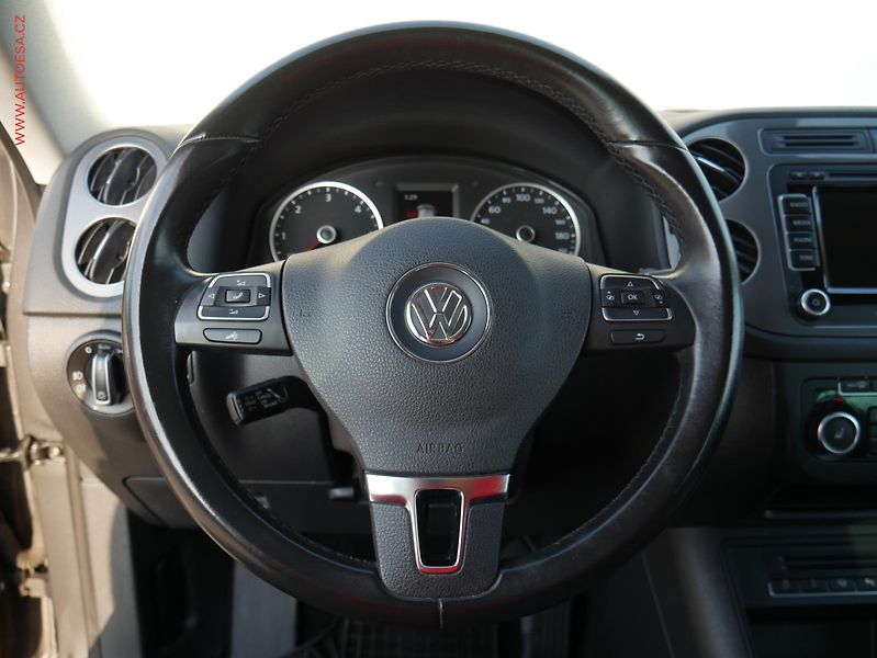 Volkswagen Tiguan (2014) 2.0 TDi 4x4, 1.maj, Navi - fotka 18 z 21