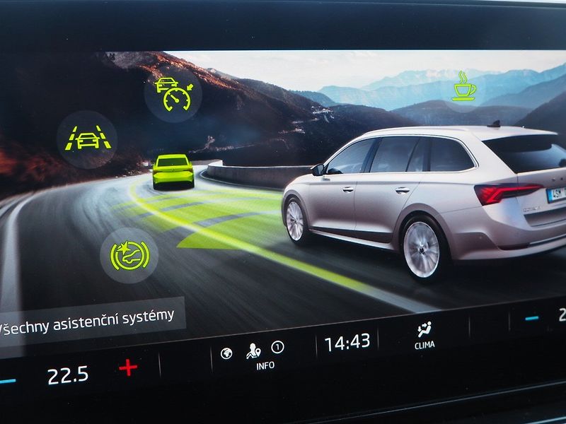 Škoda Octavia (2021) 2.0 TDI, Ambition, Navi - fotka 31 z 39