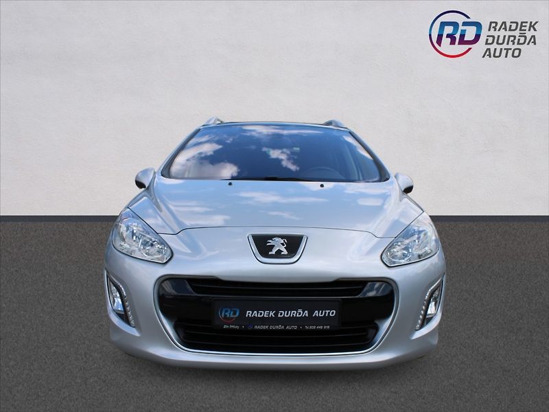 Peugeot 308 1,6 i  NOVÉ V ČR,1.MAJITEL - fotka 2 z 26