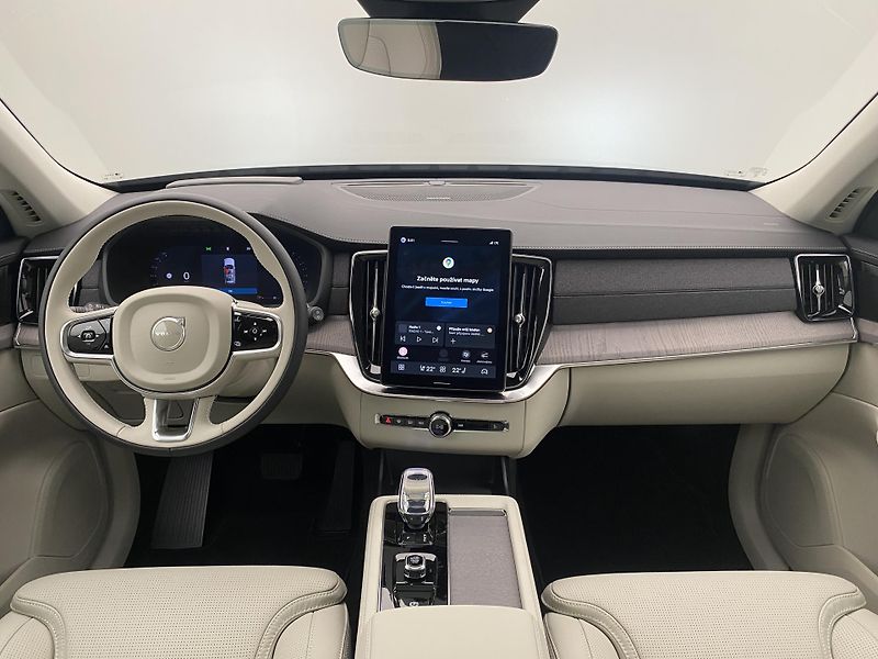 Volvo XC90 (2026) B5 AWD AUT BRIGHT PLUS 7míst - fotka 2 z 55