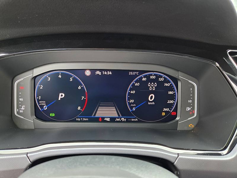 Volkswagen Touran (2026) 1.5 TSI R-line DSG 7míst - fotka 22 z 46