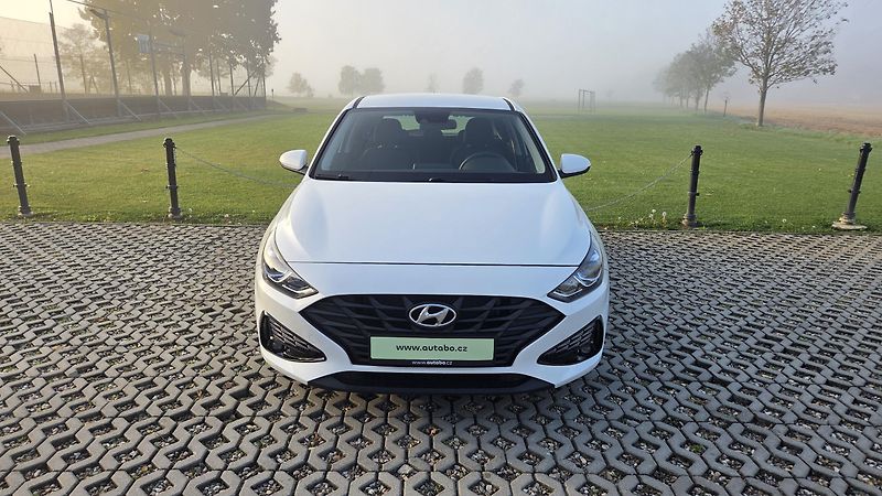 Hyundai i30  1.0TGDI 120 Start Plus CZ DPH - fotka 2 z 26