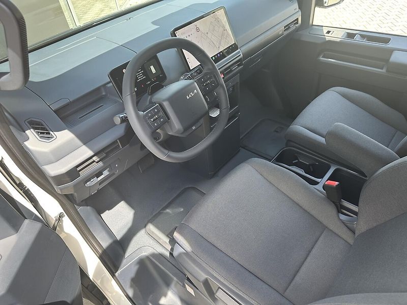 Kia PV5 (2026) 71,2 kWh PLUS + HEAT - fotka 4 z 6