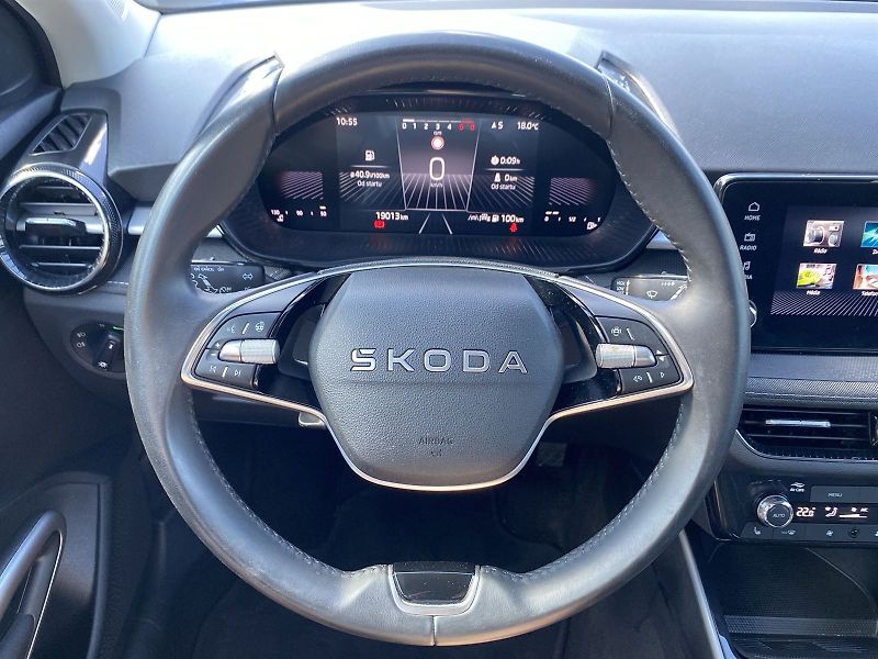 Škoda Fabia (2025) 1.0 TSI Top Selection - fotka 6 z 33