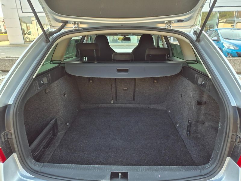 Škoda Octavia (2014) DSG - STYLE PLUS 2.0TDi /110kW - fotka 15 z 18