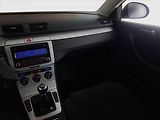 Volkswagen Passat (2009) Comfortline 2.0 TDI - náhled 8