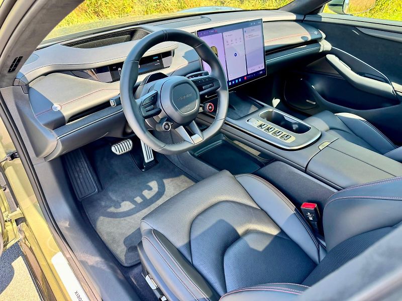 Ostatní (2025) Xiaomi SU7 MAX, 495kW AWD, 101 - fotka 9 z 20