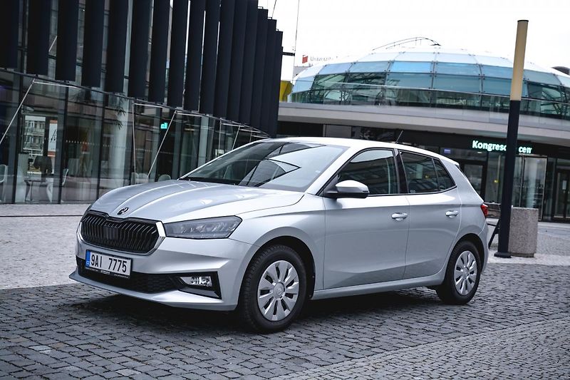 Škoda Fabia (2022) 4 Ambition 7ST Aut DSG 1MAJ ČR - fotka 32 z 36
