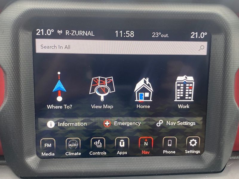 Jeep Wrangler (2020) RUBICON UNLIMITED 2,0(200kW)BA - fotka 16 z 34