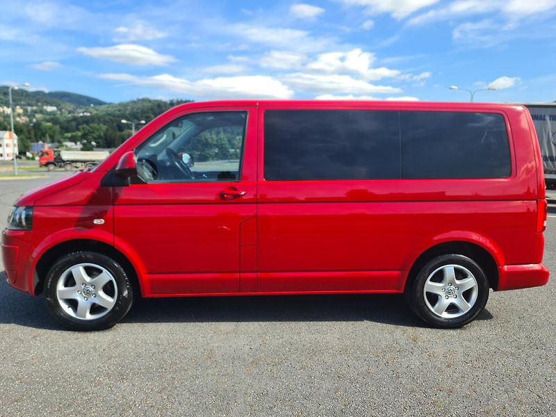 Volkswagen Multivan (2011) 2.0 TDi 103-KW WEBAST OLOMOUC - fotka 2 z 109