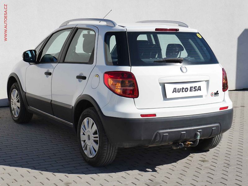 Fiat Sedici (2012) 1.6i 4x4, LPG, AC, TZ - fotka 6 z 15