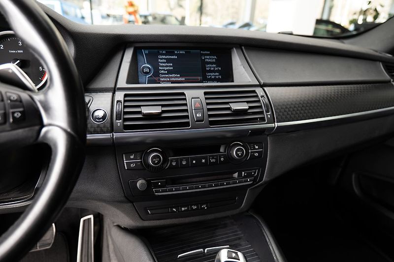 BMW X6 30d 360/M-paket/Kůže - fotka 13 z 21