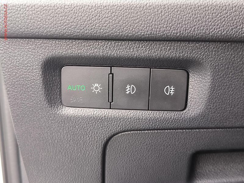 Škoda Octavia (2020) 2.0TDi, ČR, DSG, LED - fotka 23 z 26