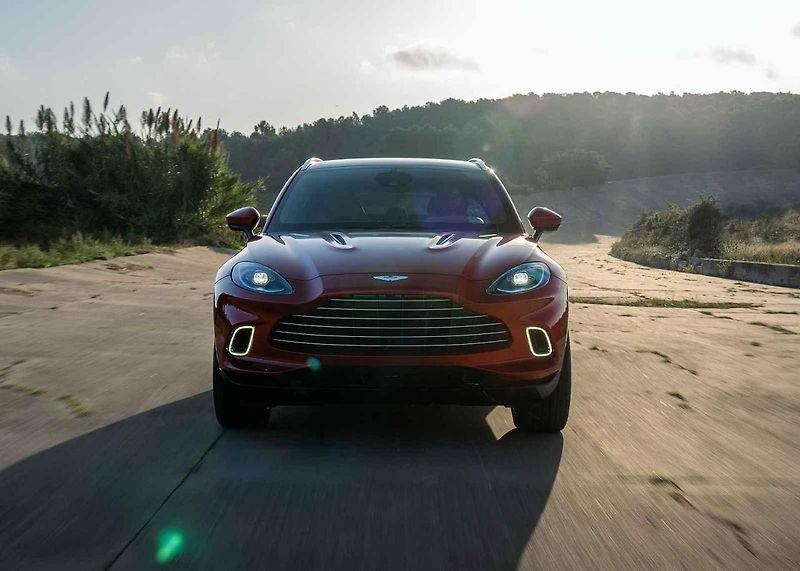 Aston Martin DBX