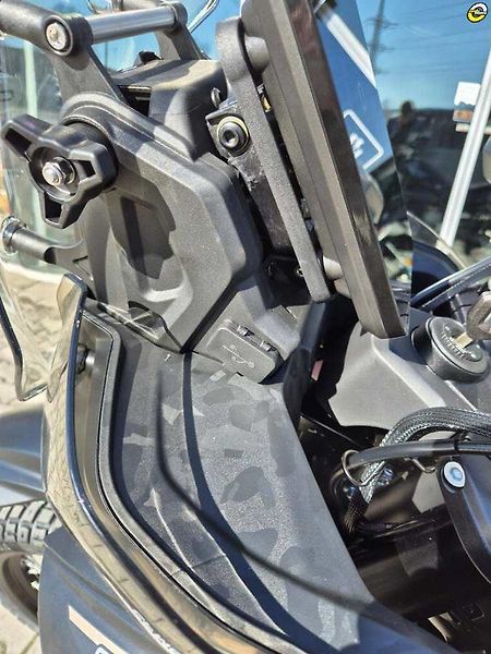 CFMOTO 800 MT (2026) X - fotka 20 z 20