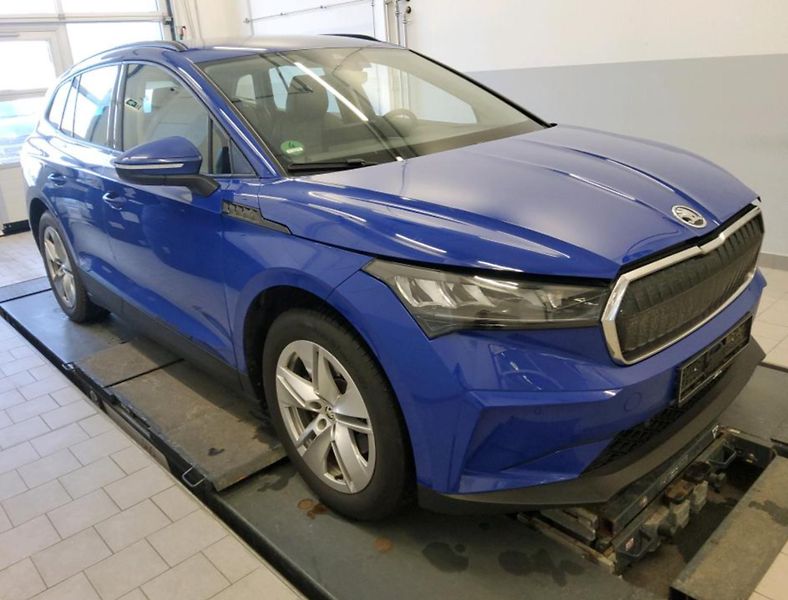 Škoda Enyaq (2023) Enyaq 50 iV 109 kW - fotka 1 z 7