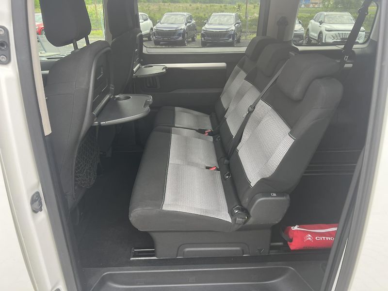 Citroën SpaceTourer (2022) 2.0HDi 130kW AUTOMAT DPH - fotka 10 z 22