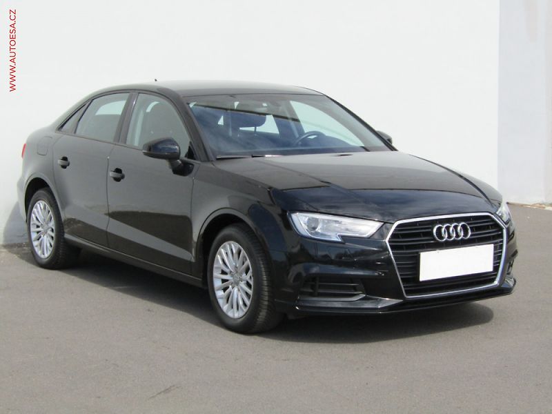 Audi A3 (2016) 1.6 TDI, AT, STK9/28 - fotka 1 z 3