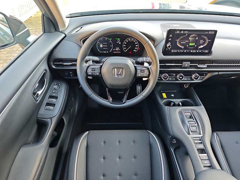 Honda ZR-V (2026) 2.0e:HEV 135kW Sport MR2027!!! - fotka 7 z 12