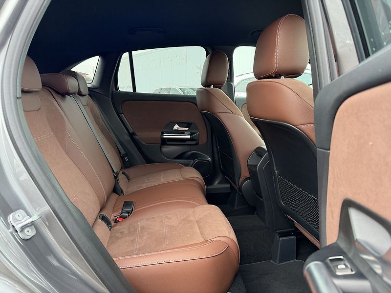 Mercedes-Benz GLA 200 d AMG Style Edition - fotka 11 z 35