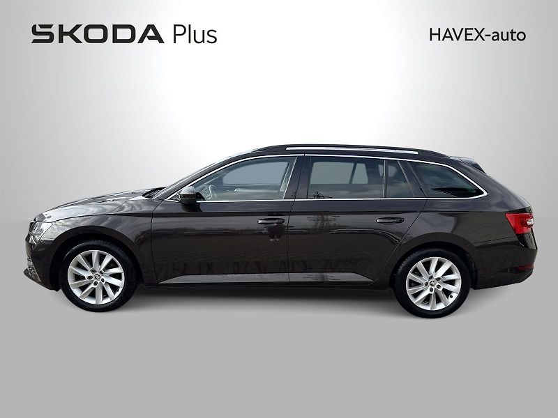 Škoda Superb (2020) Combi 1.4 TSI iV DSG Ambition - fotka 3 z 35