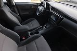 Toyota Auris (2018) Base Hybrid, Automat - náhled 9