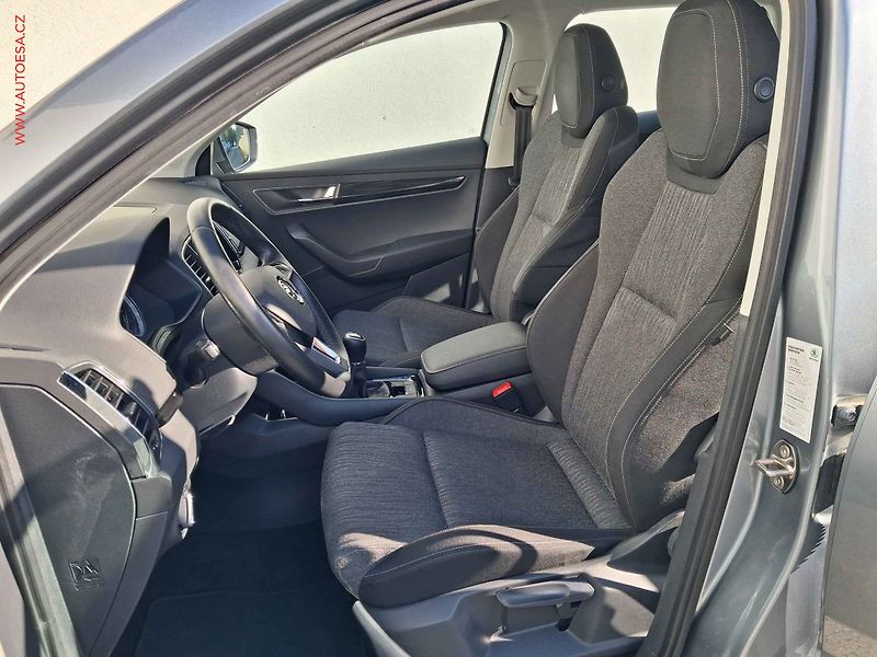Škoda Karoq (2018) 1.5 TSi, Style, LED, navi - fotka 9 z 18