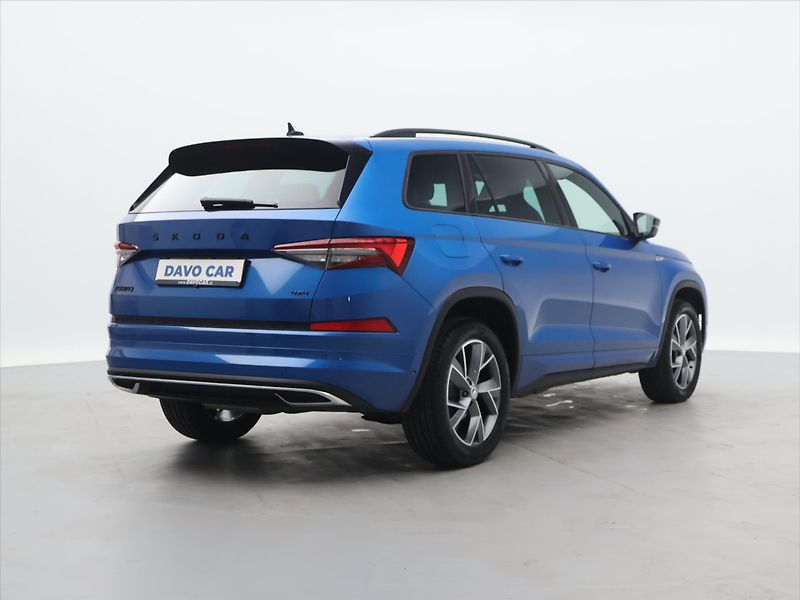 Škoda Kodiaq 2,0 TDI 147kW Sportline 4x4 DP - fotka 7 z 31