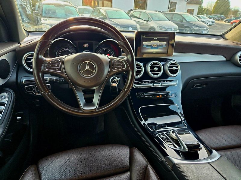 Mercedes-Benz GLC (2018) 2.2 250 D 4x4, DPH - fotka 13 z 24