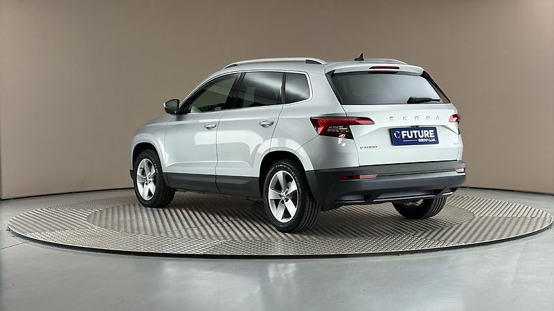 Škoda Karoq 2.0 TDI DSG 4x4 Style - fotka 2 z 27