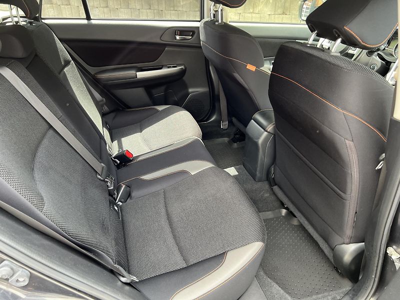 Subaru XV 2.0D 108 kW AWD 1.MAJITEL - fotka 8 z 19