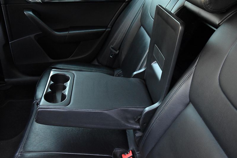 Škoda Octavia 1.4 TSi G-TEC STYLE, PANORAMA - fotka 39 z 49