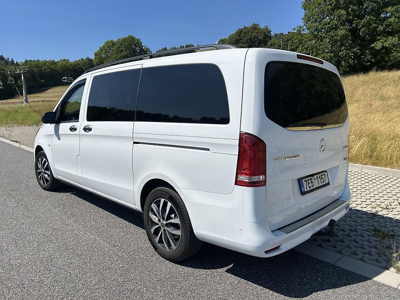 Mercedes-Benz Vito (2023) Tourer 119 4x4 - fotka 5 z 13
