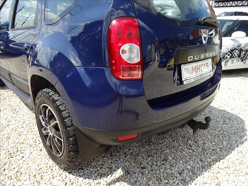 Dacia Duster 1,5 DCi 81kW 4x4 - fotka 13 z 42