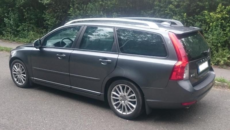 Volvo V50 D2