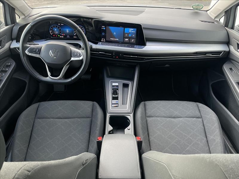 Volkswagen Golf 1,5 eTSI DSG Life ACC  Variant - fotka 6 z 23